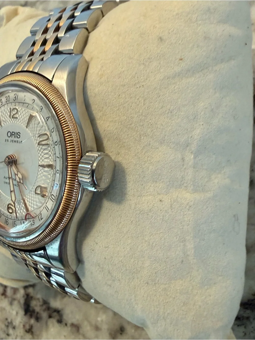 Oris Two-Tone Silver and Rose Gold Dial Automatic Watch